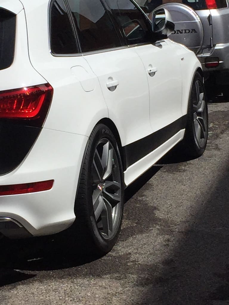 2014 Audi Q5 with OEM Audi wheels