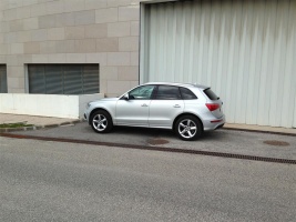 2014 Audi Q5 with 19x9 OEM wheels