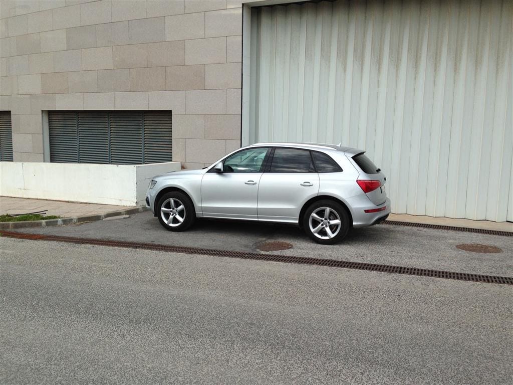 2014 Audi Q5 with 19x9 OEM wheels