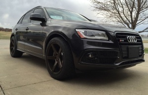 2015 Audi Q5 with 20x10 Avant Garde M550 wheels