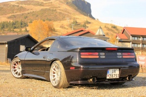 1994 Nissan 300ZX 2-seat with 18x9.75 xxr 527 wheels