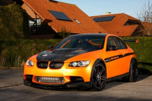 2011 BMW M3 with 20x9 Manhart Black Edition wheels