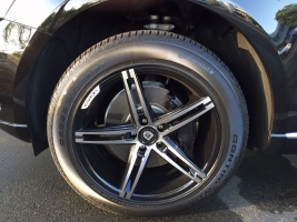2015 Audi Q5 with 19x8.5 Lexani R-3 wheels