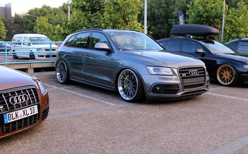 2015 Audi Q5 with 22x10.5 Rotiform wheels