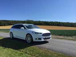 2015 Ford Fusion with 20x8.5 Niche Citrine M161 wheels