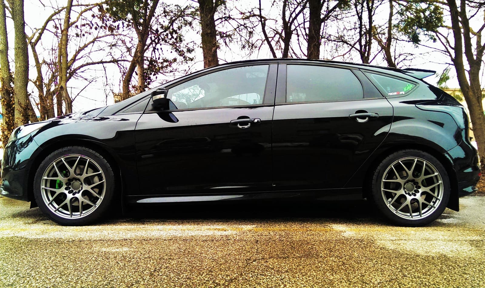 2013 Ford Focus ST with 18x8 Proline 901 wheels