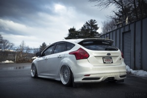 2013 Ford Focus ST with 19x8.5 Avant Garde M220 wheels