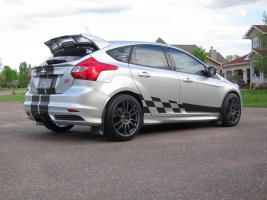 2014 Ford Focus ST with 18x8.5 Gram Lights 57Xtreme wheels