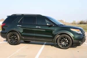 2013 Ford Explorer with 20x8.5 TSW Brooklands wheels