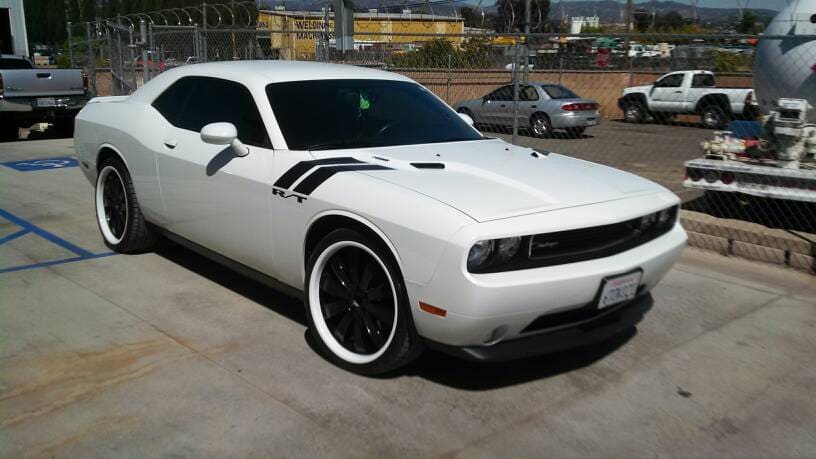 2011 Dodge Challenger with Versante wheels
