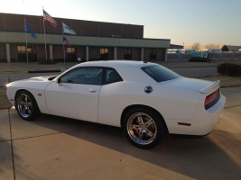 2013 Dodge Challenger with 20x9 GFG Baghdad 5 wheels