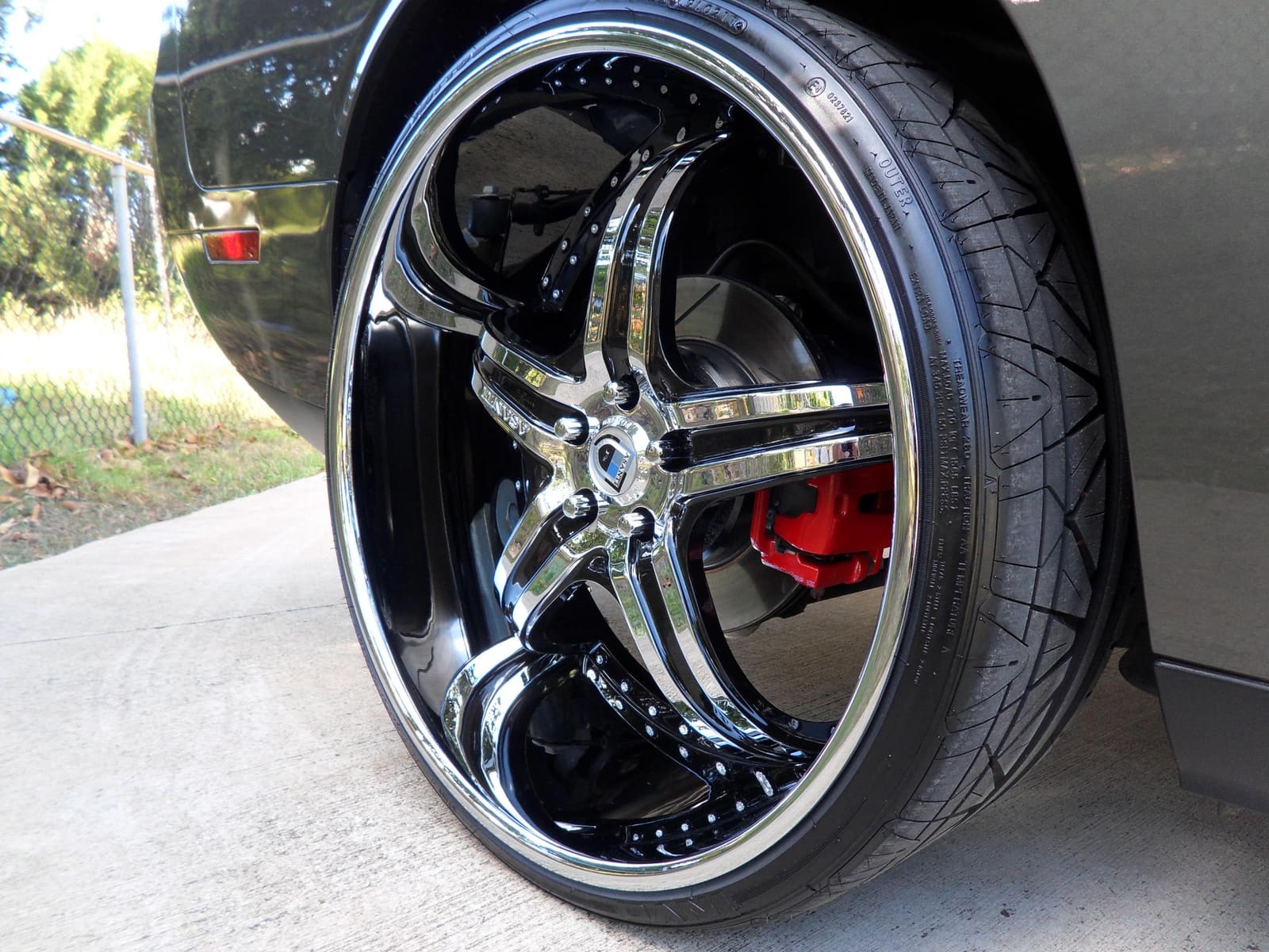 2015 Dodge Challenger with 22x9.5 Asanti AFF 144 wheels