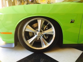 2015 Dodge Challenger with 20x9 Rocket racing wheels
