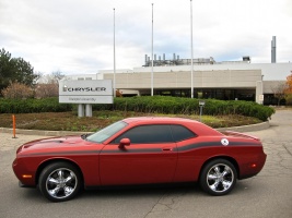 2015 Dodge Challenger with 20x8.5 Foose Legend wheels