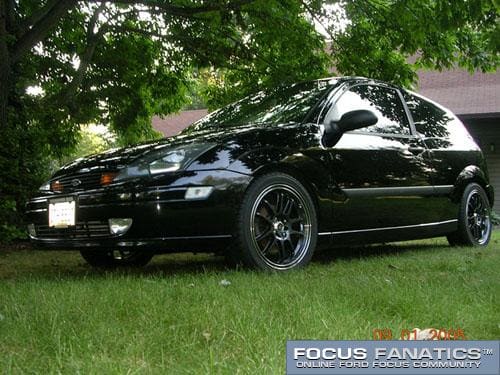2004 Ford Focus with Enkei RSV wheels