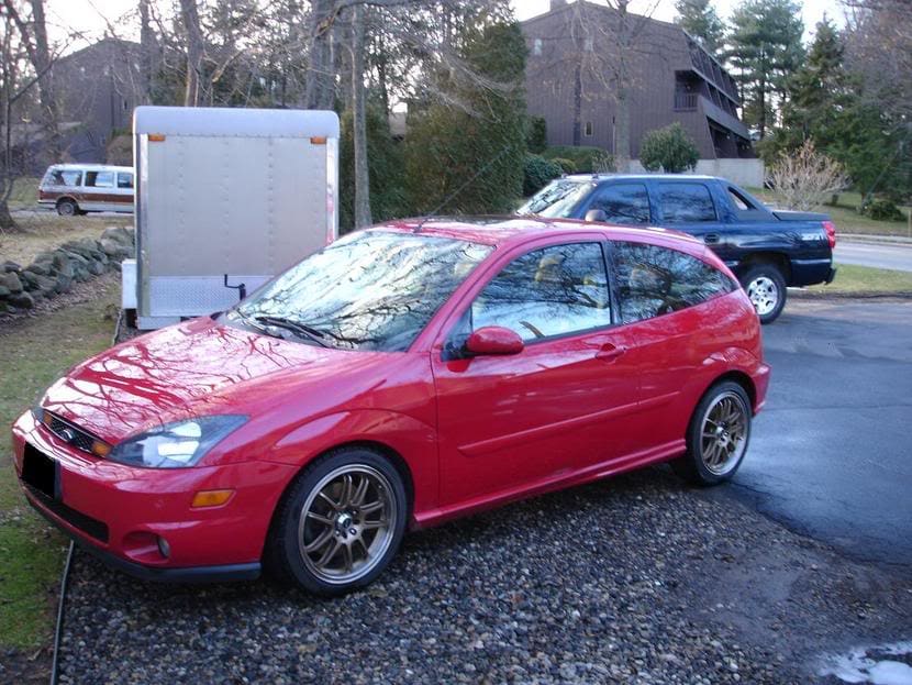 2004 Ford Focus with Enkei RSV wheels