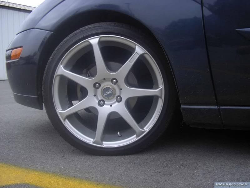 2004 Ford Focus with 17x7 Konig Tantrums wheels