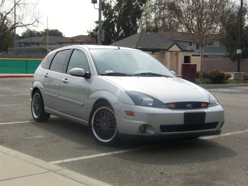 2006 Ford Focus with 17x7 Motegi DP-20 wheels