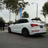 2016 Audi Q5 with 22x10.5 Vossen CV4 wheels