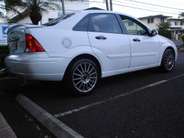 2006 Ford Focus with 17x7 wheels