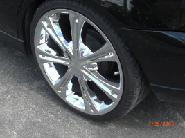2004 Ford Focus with Kruz Loa wheels