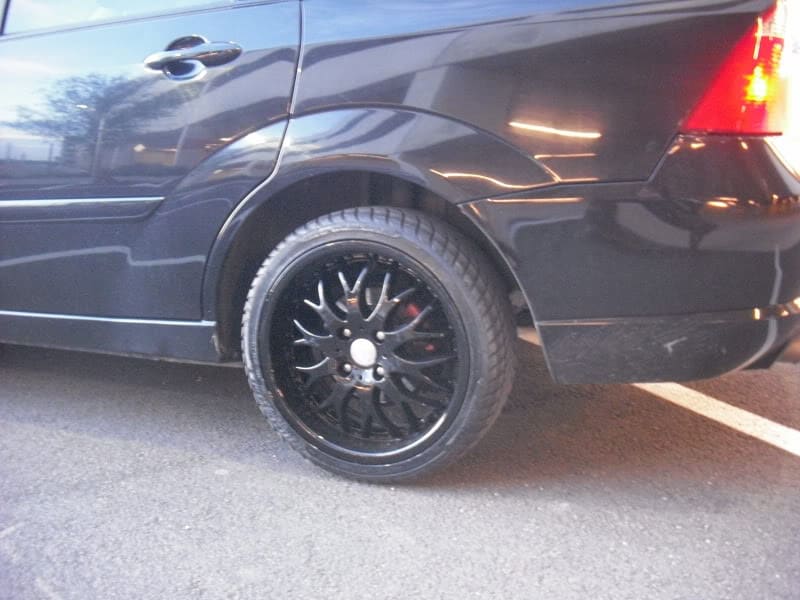2008 Ford Focus with Exel E-2 wheels