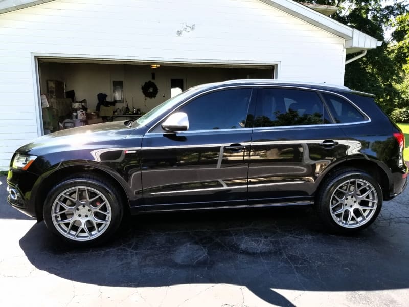 2016 Audi Q5 with 20x10 wheels