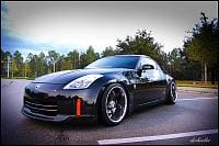 2009 Nissan 350Z with 19x10 wheels