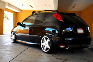 2005 Ford Focus with 17x8.5 Brock B1 wheels