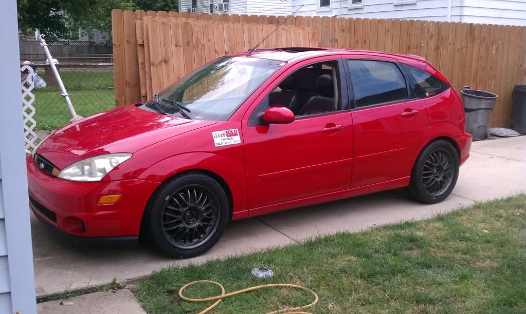 2005 Ford Focus with 17x7 wheels