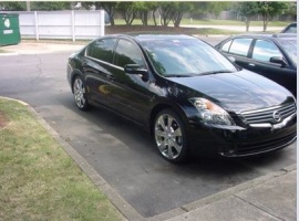 2009 Nissan Altima with 20x7.5 Devino Dasher 450 wheels