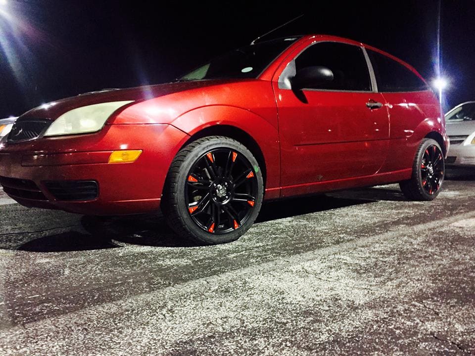 2003 Ford Focus with Enkei GW8 wheels