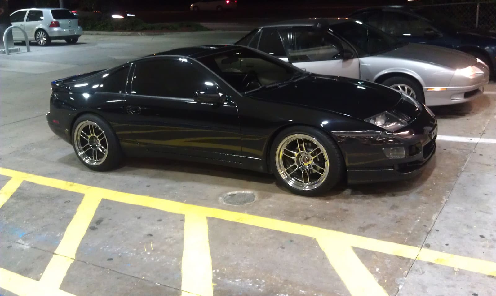 1990 Nissan 300ZX 2-seat with 18x9.5 Enkei RPF1 wheels