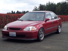 2000 Honda Civic with 16x8 Enkei RPF1 wheels