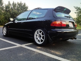 1995 Honda Civic with 16x8 WedsSport TC-05 wheels