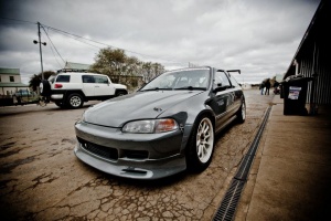 1994 Honda Civic with 17x9 Volk CE28N wheels
