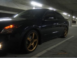 2010 Nissan Altima with 18x8.5 wheels