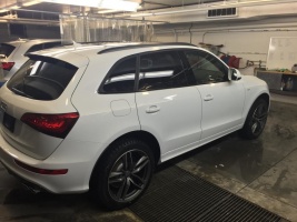 2015 Audi SQ5 with 20x9 Hartmann RS6 wheels