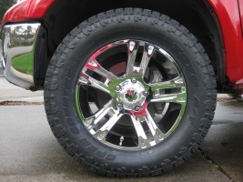 2008 Toyota Tundra with 20x9 Ultra Mavericks wheels