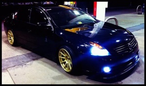 2011 Nissan Altima with 18x9.75 XXR 527 wheels