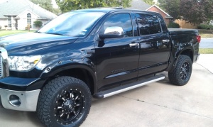 2012 Toyota Tundra with 20x9 Fuel Krank wheels