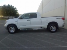 2013 Toyota Tundra with 18x9 Method Standard wheels