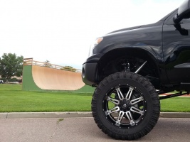 2013 Toyota Tundra with 24x12 wheels