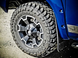 2010 Toyota Tundra with XD Thump wheels
