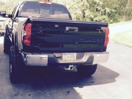 2011 Toyota Tundra with 20x10 wheels