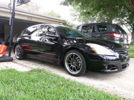 2012 Nissan Altima with 18x8 wheels
