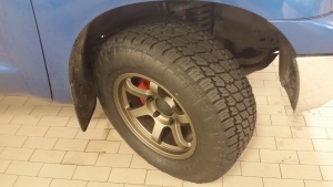 2015 Toyota Tundra with 18x9 FN BFD wheels