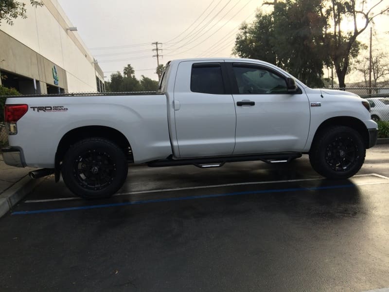 2015 Toyota Tundra with 20x9 Raceline Raptor wheels
