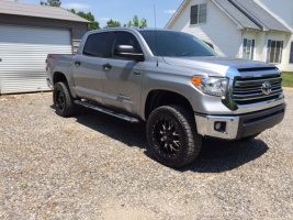 2015 Toyota Tundra with 20x9 DropStar 645MB wheels