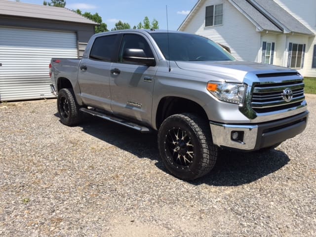2015 Toyota Tundra with 20x9 DropStar 645MB wheels